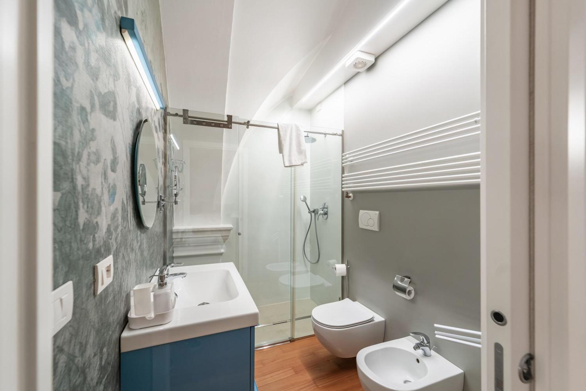 Апартаменты Modern Flat - Borgonuovo 23 Болонья Экстерьер фото
