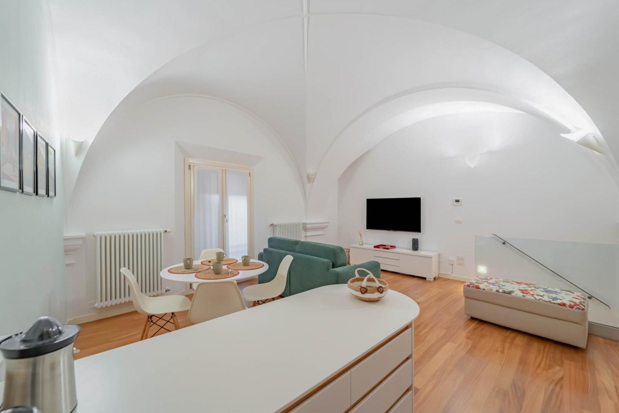 Апартаменты Modern Flat - Borgonuovo 23 Болонья Экстерьер фото